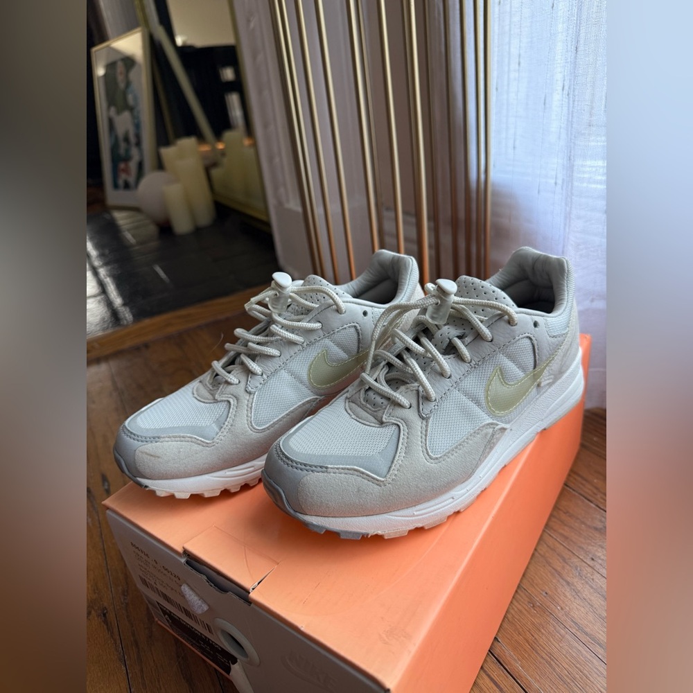 Nike Air x Fear of God Skylon II US size 4